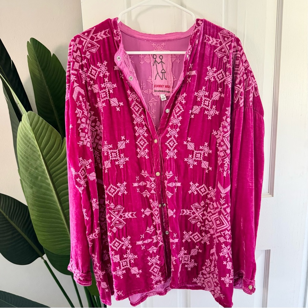 Johnny Was Fuchsia Pink Embroidered Button-Down Top - Picture 2 of 7